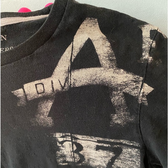 AMERICAN EAGLE OUTFITTERS T-SHIRT SIZE MEDIUM - Picture 2 of 5